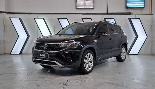 Volkswagen • Taos