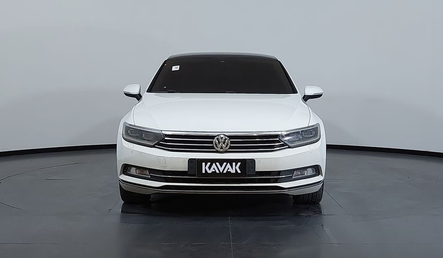 Volkswagen Passat 2.0 TSI HIGHLINE DSG Sedan 2017