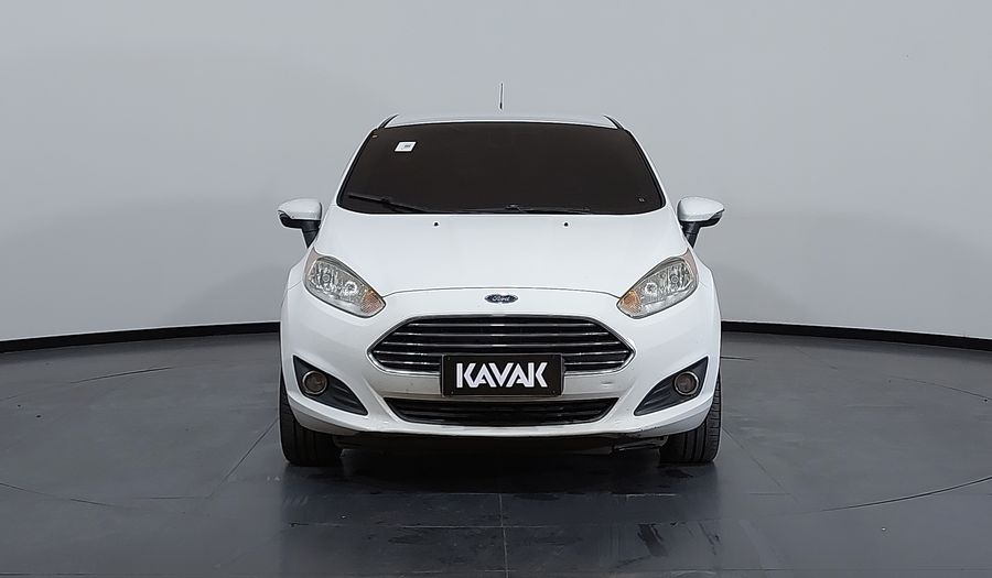 Ford Fiesta 1.6 16V TIVCT SEDAN TITANIUM POWERSHIFT Sedan 2015