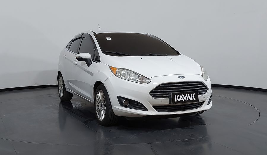 Ford Fiesta 1.6 16V TIVCT SEDAN TITANIUM POWERSHIFT Sedan 2015