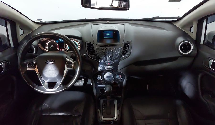 Ford Fiesta 1.6 16V TIVCT SEDAN TITANIUM POWERSHIFT Sedan 2015