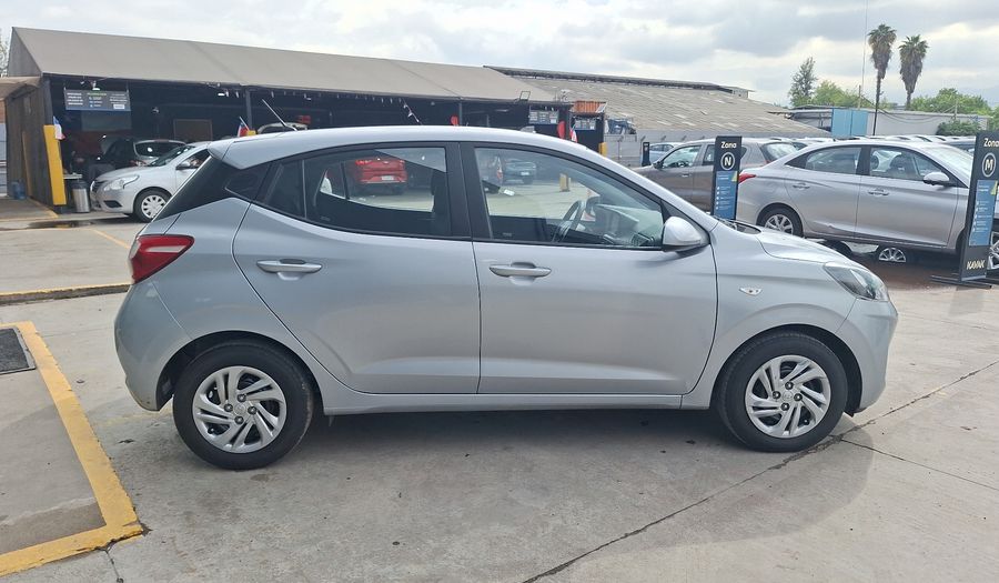 Hyundai Grand I10 1.2 PLUS Hatchback 2023