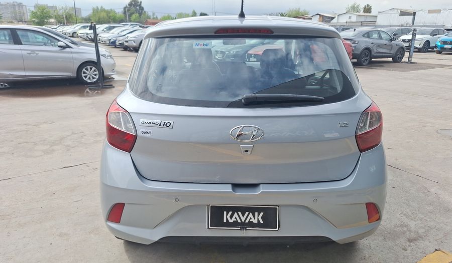 Hyundai Grand I10 1.2 PLUS Hatchback 2023