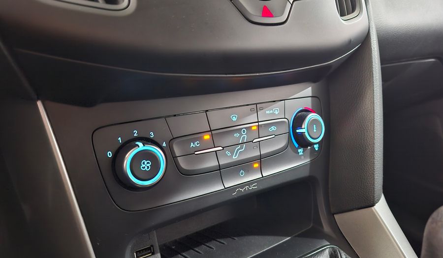 Ford Focus Iii 1.6 S Hatchback 2017