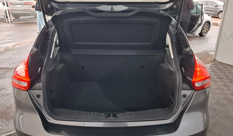 Ford Focus Iii 1.6 S Hatchback 2017