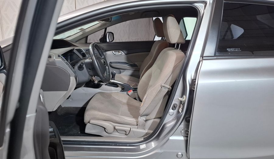 Honda Civic 1.8 I-VTEC LXS Sedan 2013