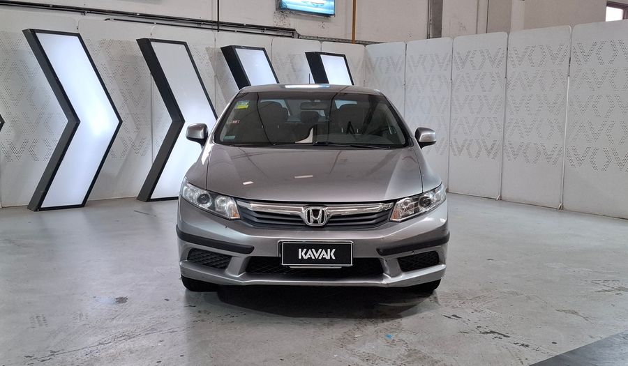 Honda Civic 1.8 I-VTEC LXS Sedan 2013