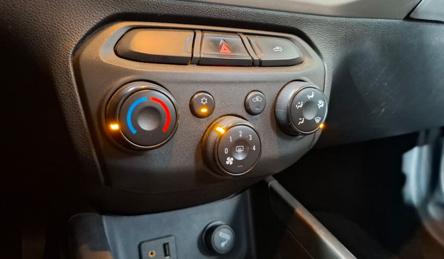 Chevrolet Prisma 1.4 LT Sedan 2013