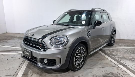 Mini • Countryman