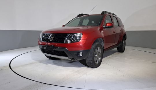Renault • Duster