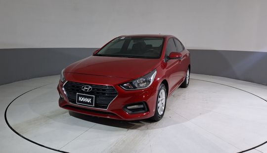 Hyundai • Accent