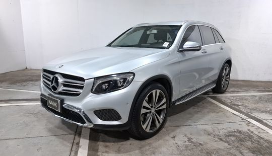 Mercedes Benz • Clase GLC