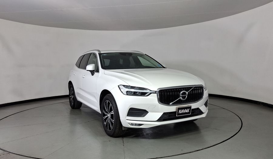 Volvo Xc60 2.0 MOMENTUM T5 AUTO AWD Suv 2019