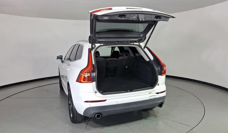 Volvo Xc60 2.0 MOMENTUM T5 AUTO AWD Suv 2019