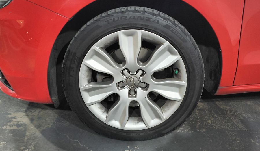 Audi A1 1.4 TFSI EGO S TRONIC Hatchback 2015