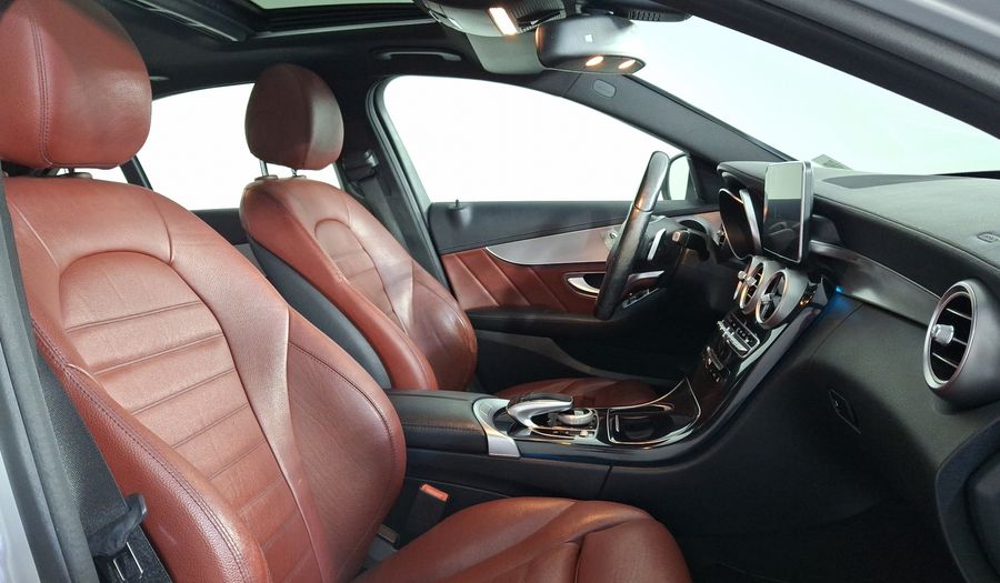 Mercedes Benz Clase C 2.0 250 CGI SPORT AT Sedan 2015