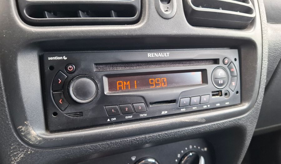 Renault Clio 1.1 CONFORT Hatchback 2014