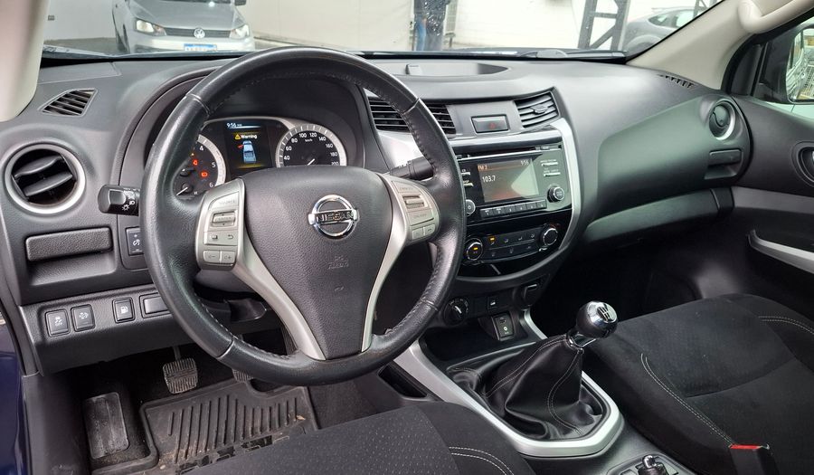 Nissan Frontier 2.3 TD NP300 XE 4WD Pickup 2017
