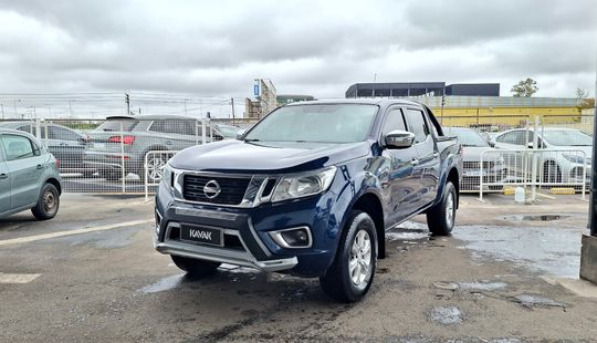 Nissan • Frontier