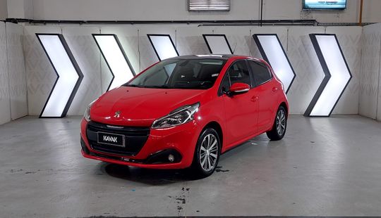 Peugeot • 208