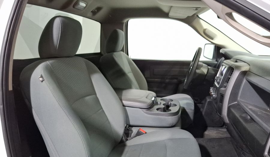 Ram 1500 3.6 ST REG CAB 4X2 V6 8 AUTO Pickup 2020