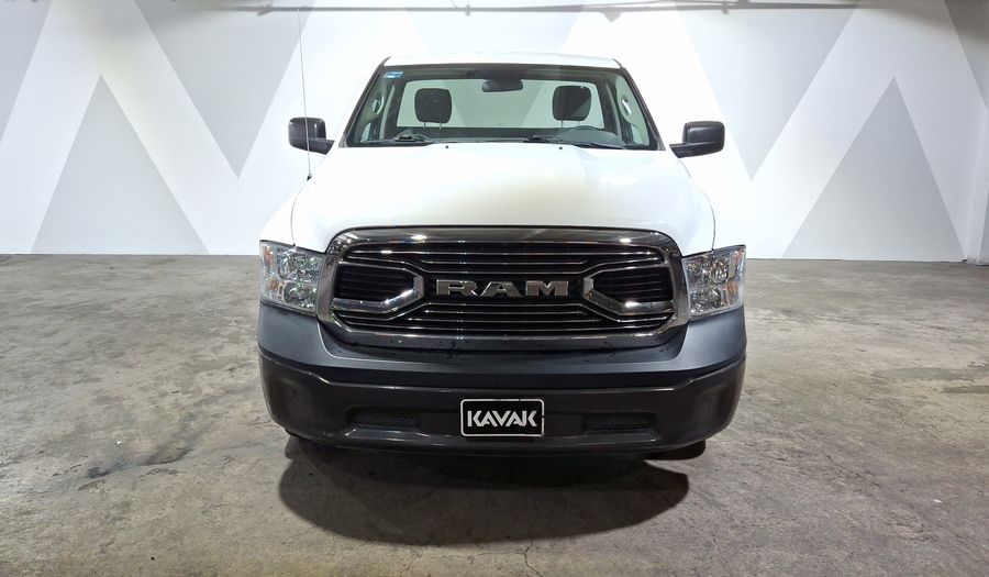 Ram 1500 3.6 ST REG CAB 4X2 V6 8 AUTO Pickup 2020