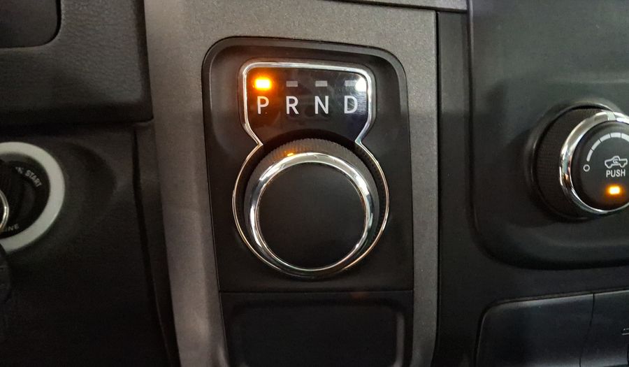 Ram 1500 3.6 ST REG CAB 4X2 V6 8 AUTO Pickup 2020