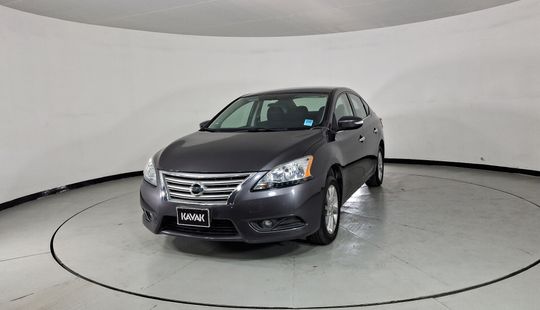 Nissan • Sentra