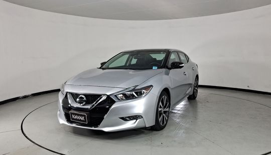 Nissan • Maxima