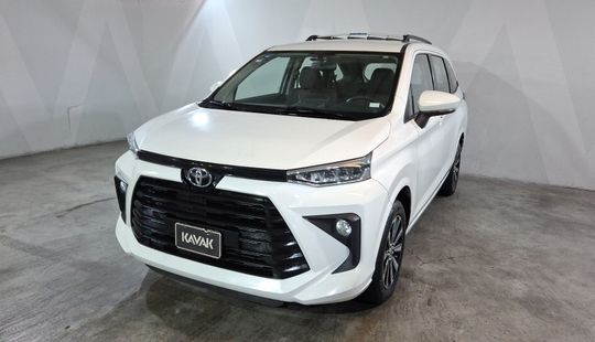 Toyota • Avanza