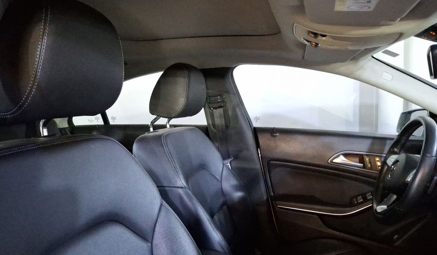 Mercedes Benz Clase Cla 1.6 CLA 200 SPORT DCT Coupe 2018