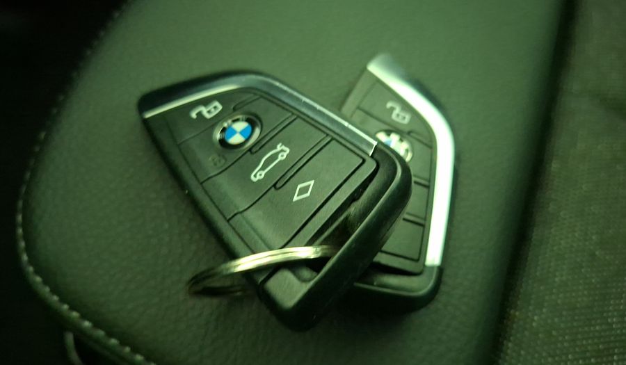 Bmw Serie 1 1.5 118I A DYNAMIC SE 5D Hatchback 2023