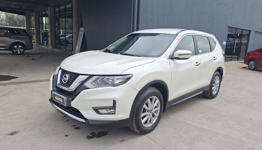 Nissan • X-Trail