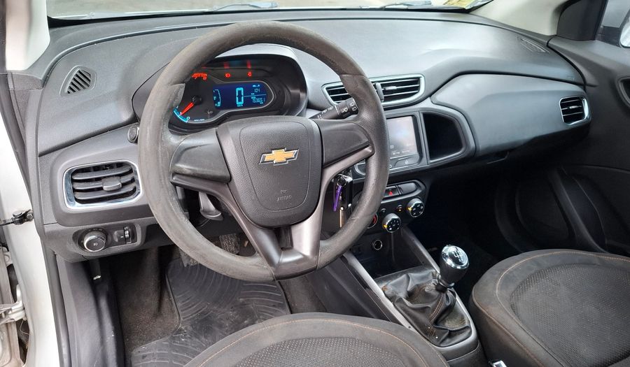 Chevrolet Onix 1.4 LTZ Hatchback 2013