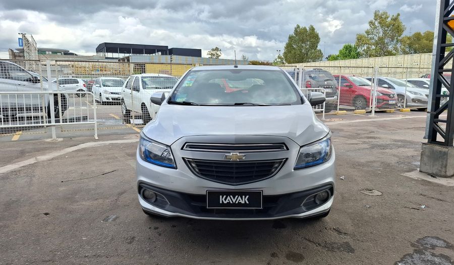 Chevrolet Onix 1.4 LTZ Hatchback 2013
