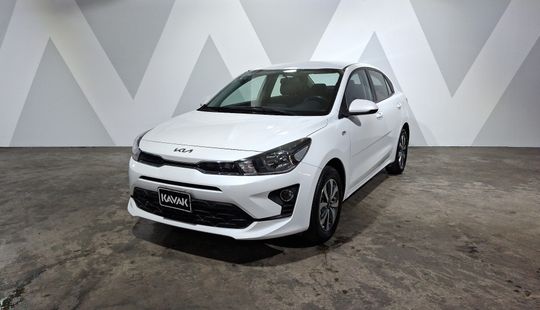 Kia • Rio
