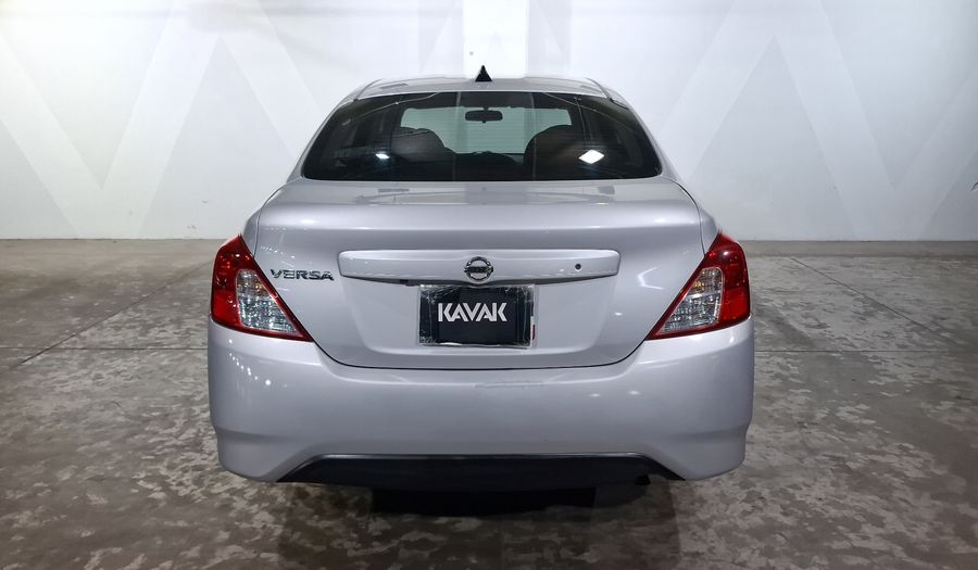 Nissan Versa 1.6 ADVANCE AUTO Sedan 2017