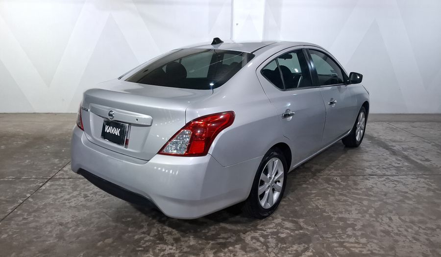 Nissan Versa 1.6 ADVANCE AUTO Sedan 2017