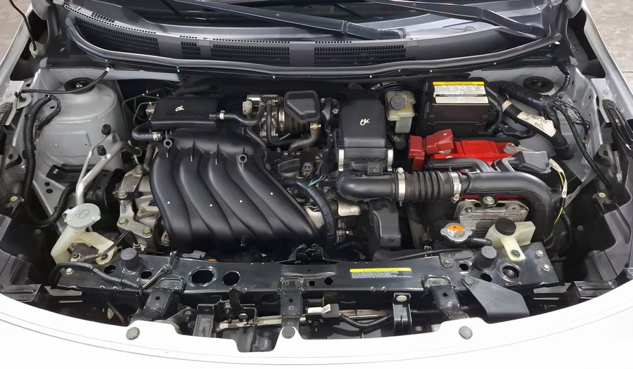 Nissan Versa 1.6 ADVANCE AUTO Sedan 2017