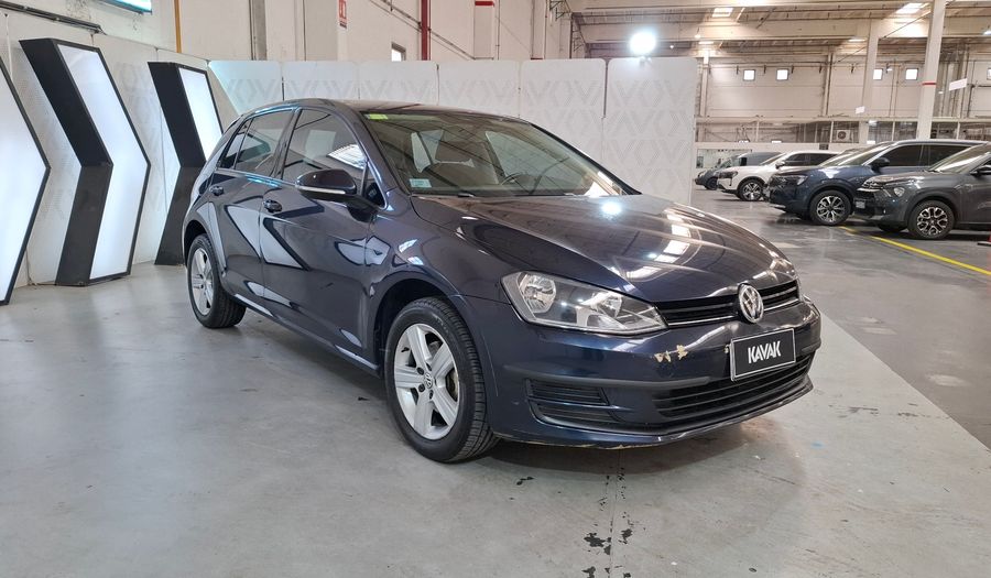 Volkswagen Golf 1.6 MPI TRENDLINE Hatchback 2016