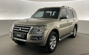 Mitsubishi • Pajero
