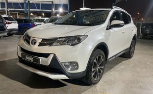 Toyota • RAV4