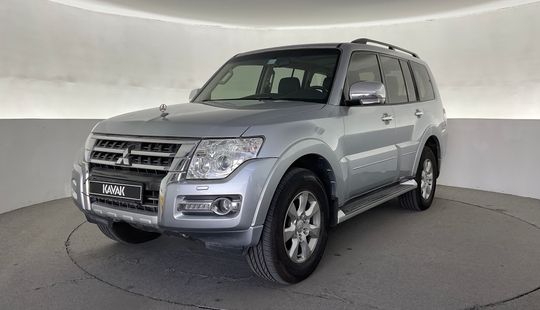 ميتسوبيشي باجيرو GLS Highline-2016