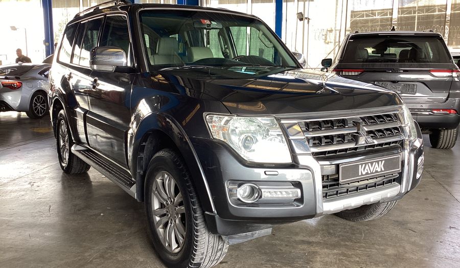 Mitsubishi Pajero GLS HIGHLINE Suv 2016