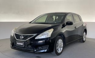 Nissan • Tiida