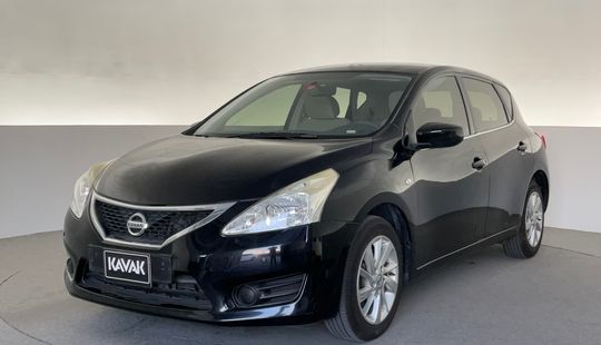 Nissan • Tiida