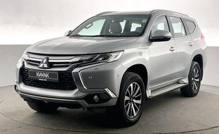 Mitsubishi • Montero Sport