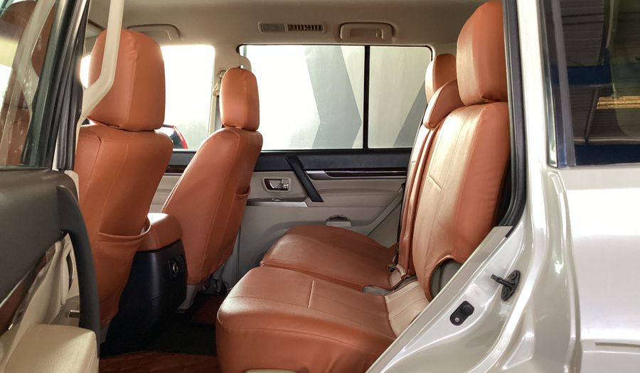 Mitsubishi Pajero GLS MIDLINE Suv 2017