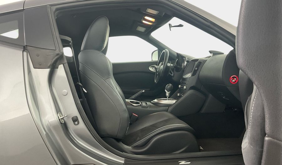 Nissan 370z STANDARD Coupe 2017