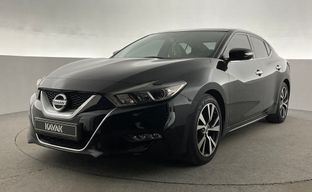 Nissan • Maxima